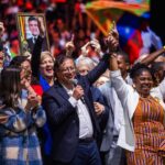 Gustavo Petro es el nuevo presidente de Colombia; AMLO, “contento”