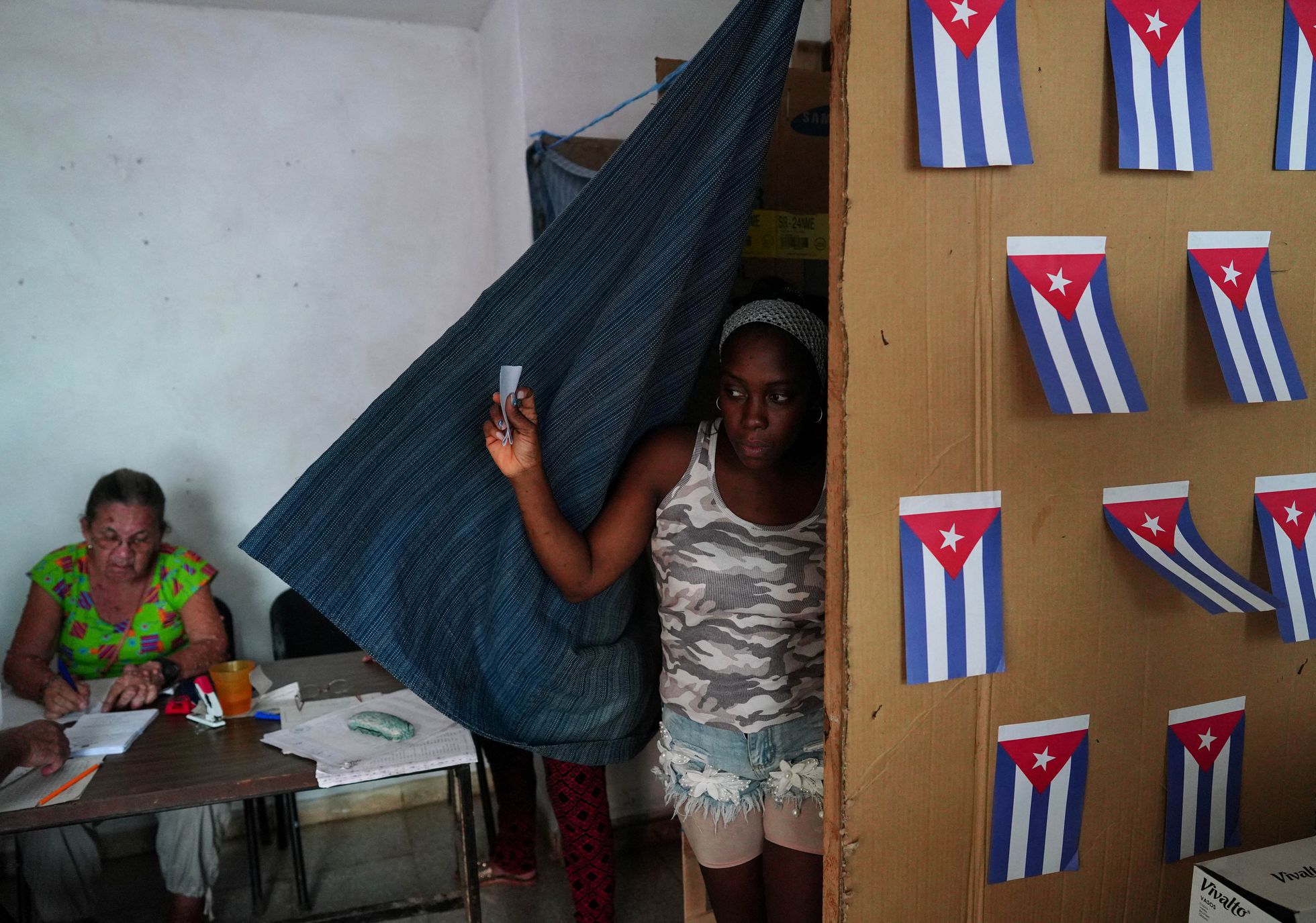 Cuba aprueba el matrimonio igualitario en un referéndum con un elevado voto de castigo al Gobierno