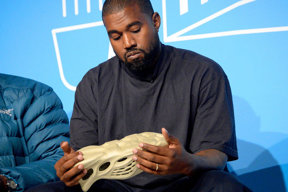 Adidas rompe relación con Kanye por comentarios antisemitas
