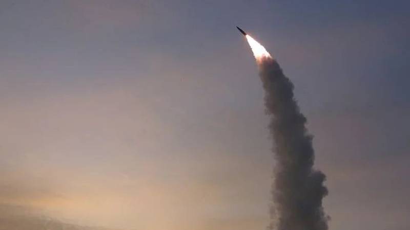 Corea del Norte dispara el mayor bombardeo diario de misiles de la historia