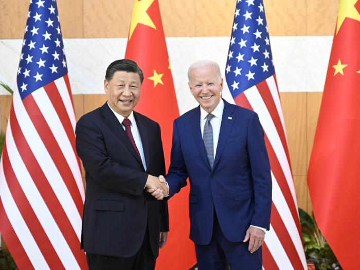 Sostienen Joe Biden y Xi Jinping reunión en Bali