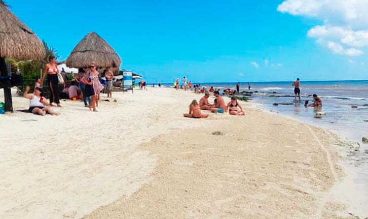 Se recupera el arenal en Playa Centro