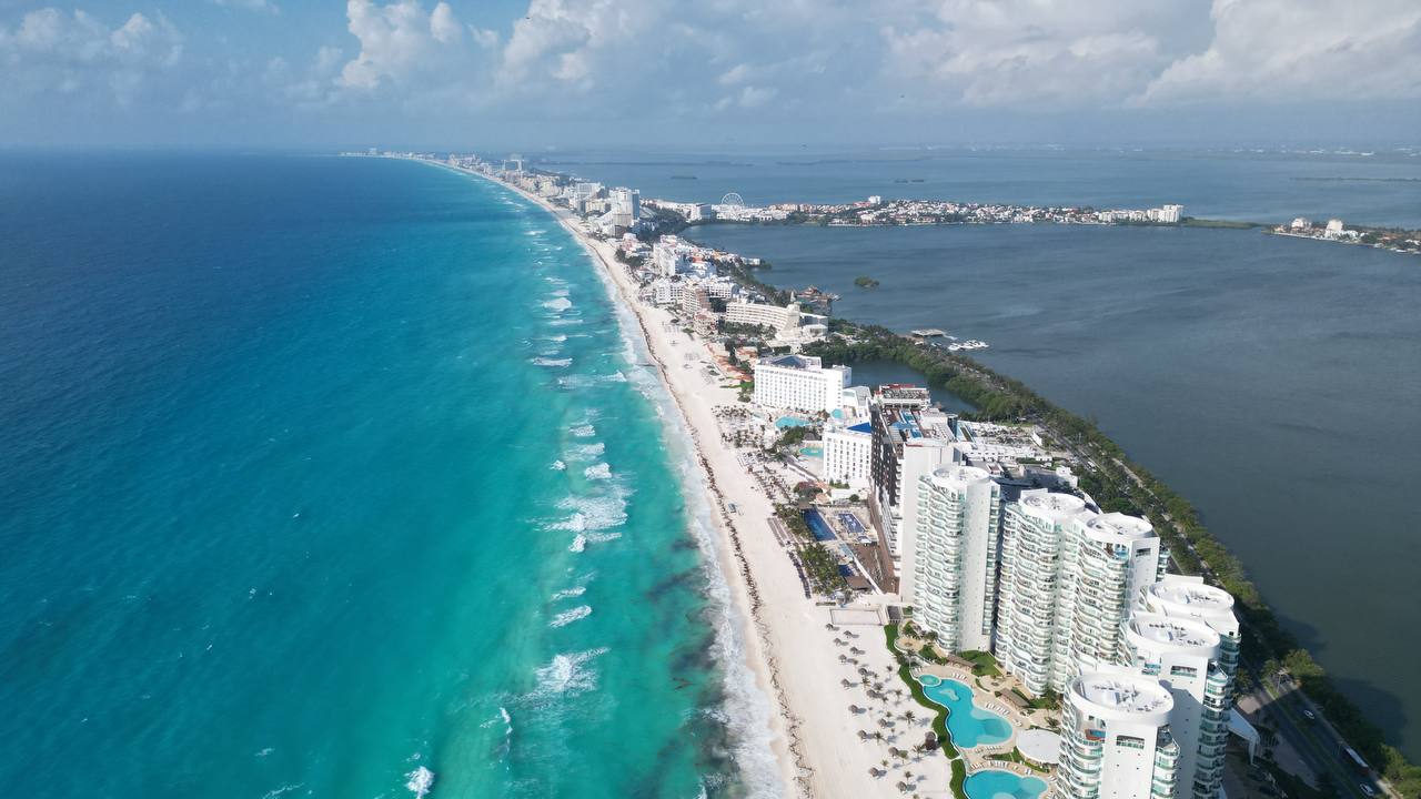En Cancún se conservan playas de primer nivel