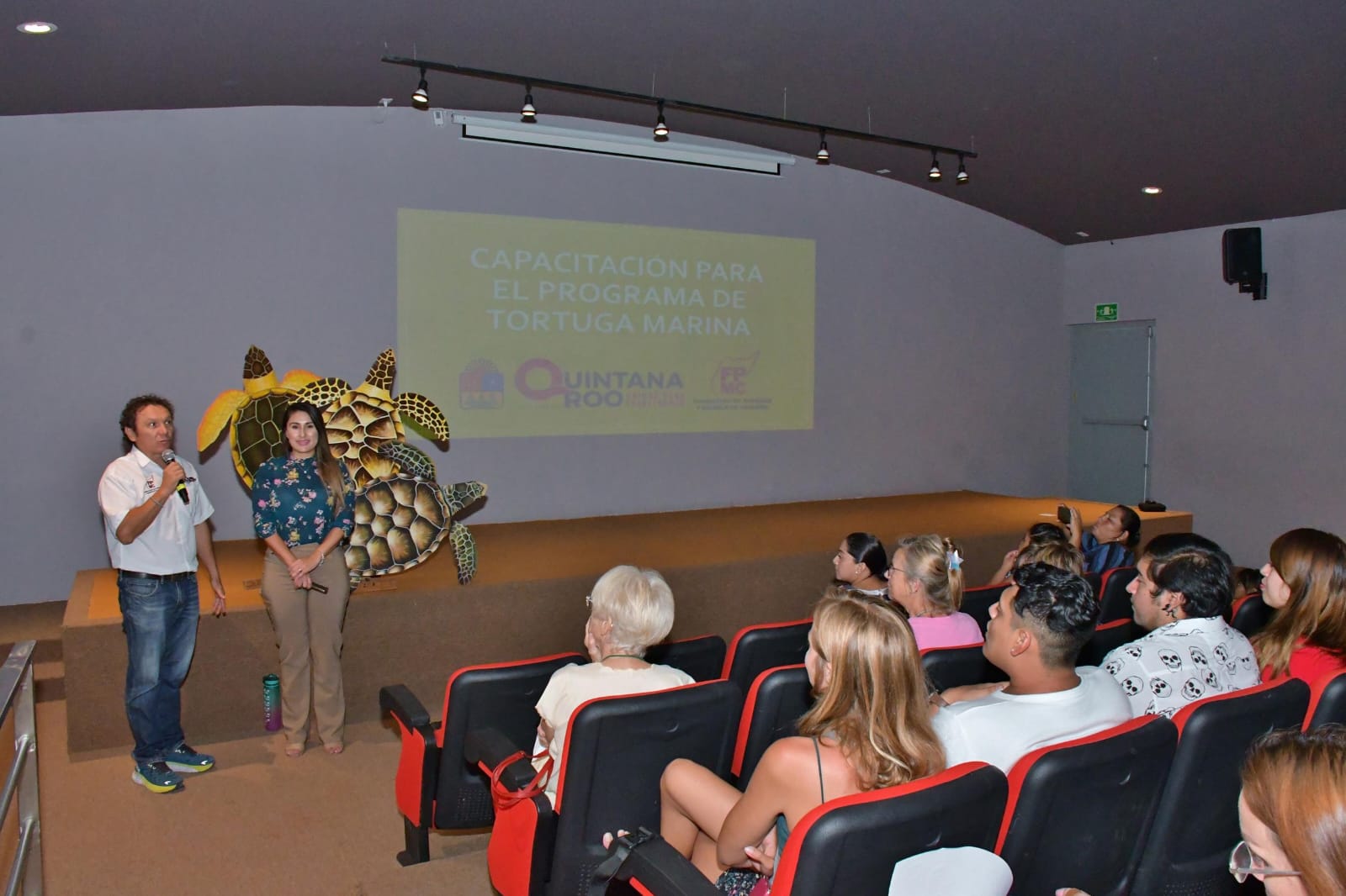 Voluntariado de la Fundación de Parques y Museos de Cozumel se suma a la protección de la tortuga marina
