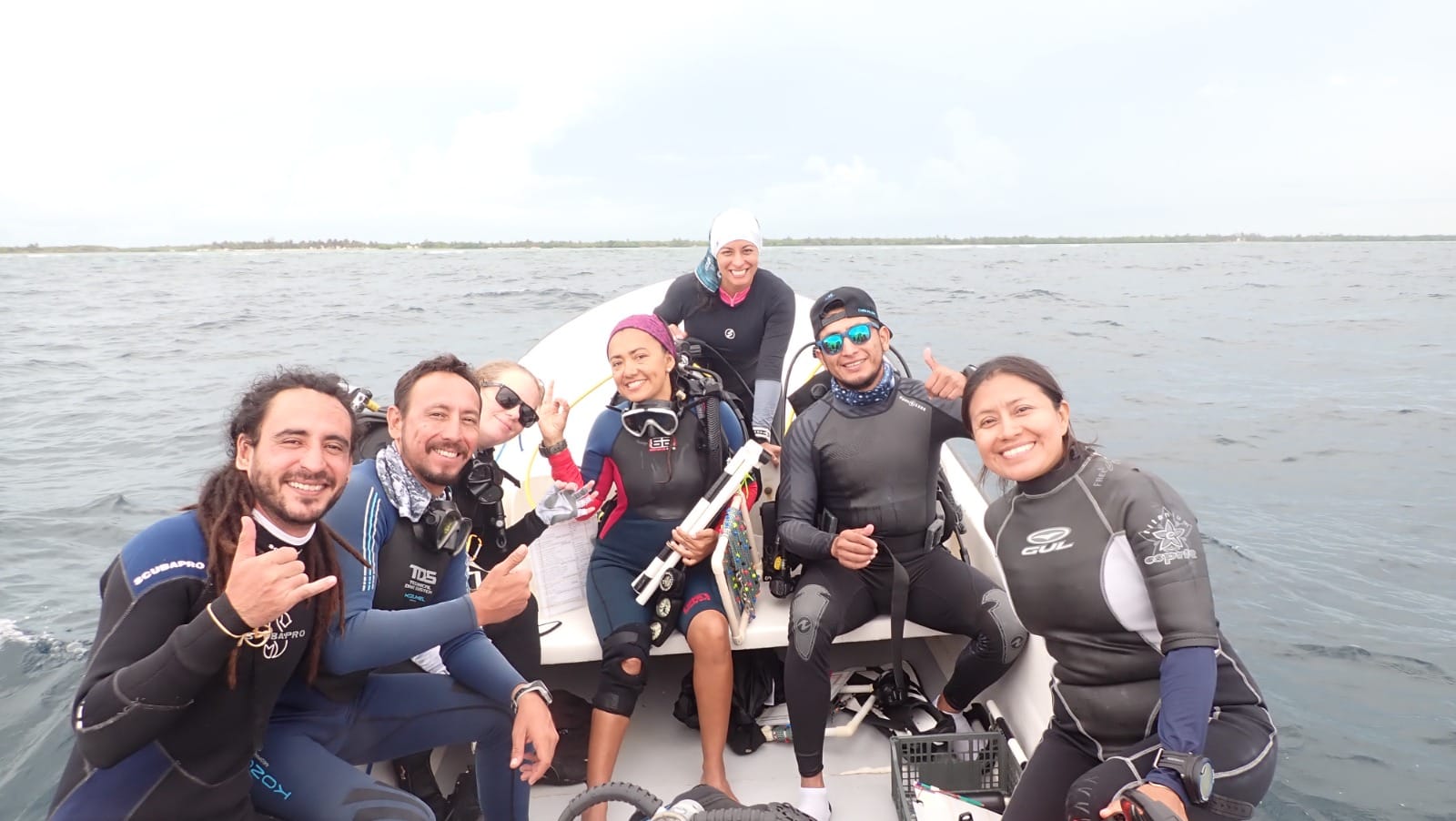 Realizan monitoreo de los arrecifes de Mahahual y Parque Nacional de Xcalak