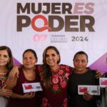 Más de 2 mil mujeres en Cozumel beneficiadas con la entrega de tarjetas Mujer es poder
