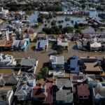 Brasil aplica operación de guerra para rescatar a las víctimas de inundaciones