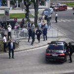 Primer Ministro de Eslovaquia es herido por disparo de arma de fuego