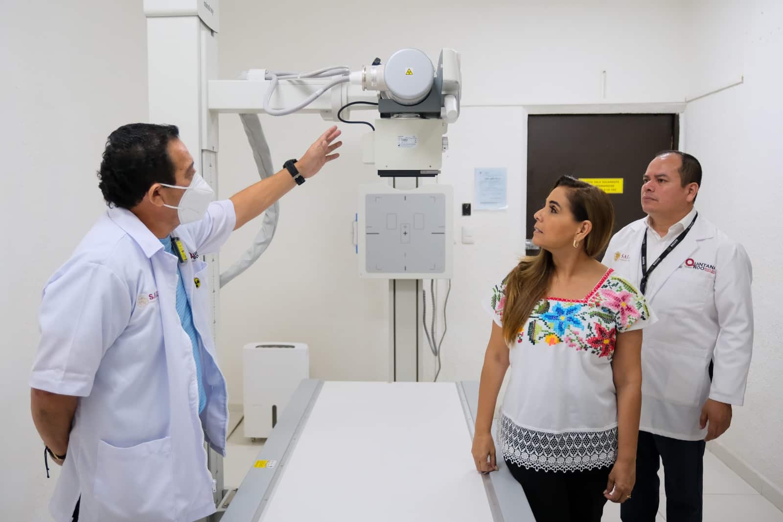 Supervisa funcionamiento de nuevos equipos de mastografía y rayos X para las familias de Felipe Carrillo Puerto